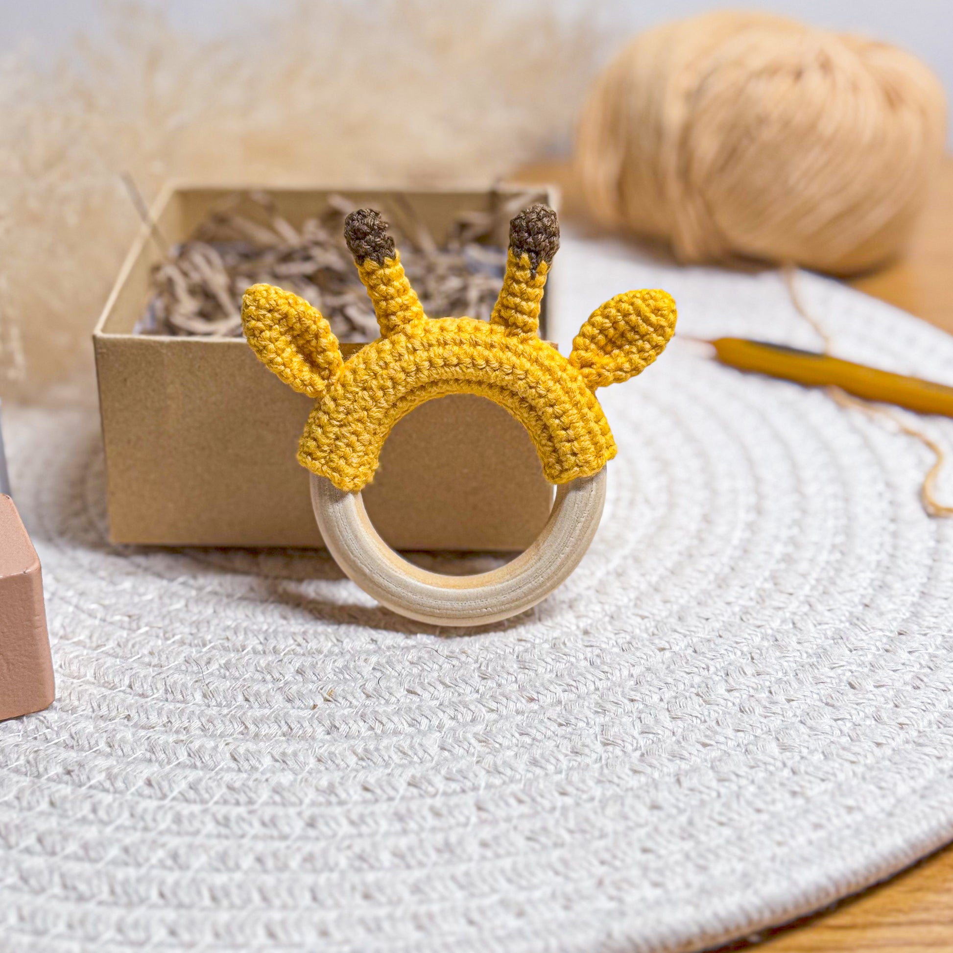 Giraffe Teething Ring - The Yarn Toys