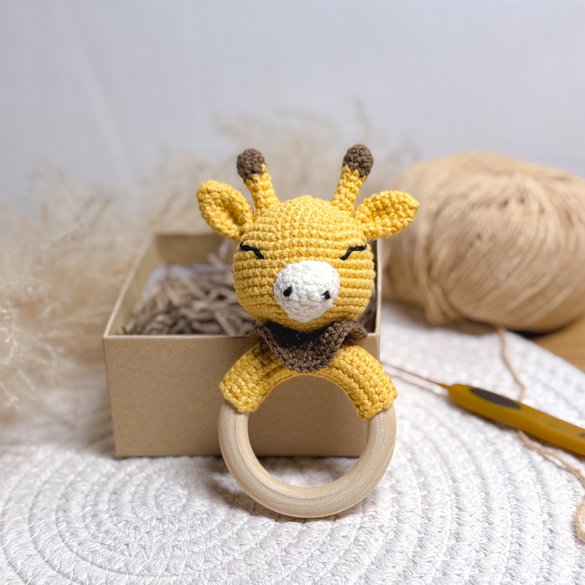 Giraffe Rattle - The Yarn Toys